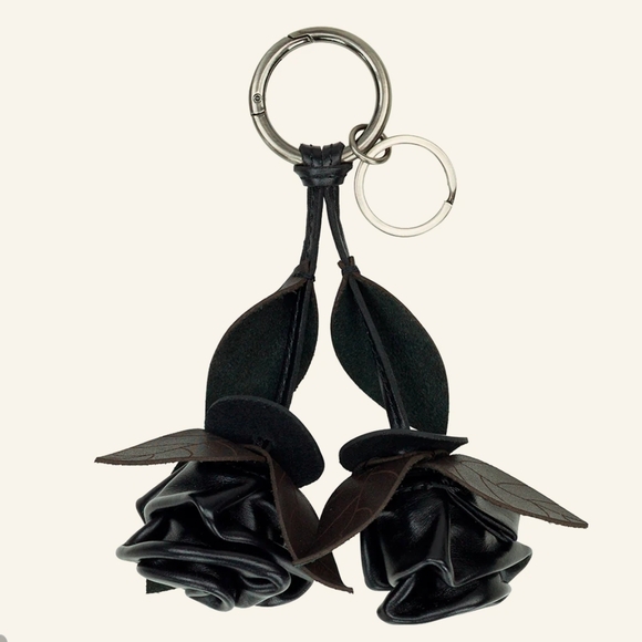 Patricia Nash Black Leather Floral Keychain - Picture 7 of 8